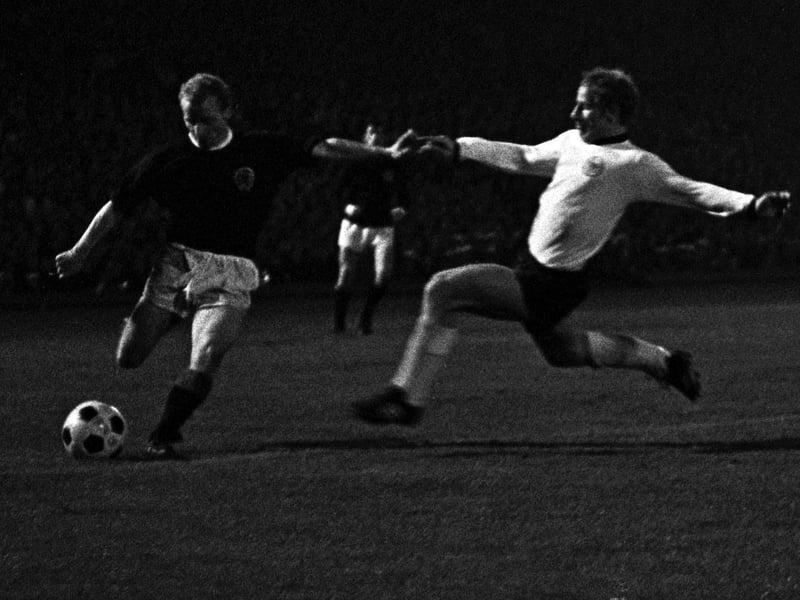 "Jimmy was a lovely wee man and was a team-mate and a friend to all of us. I was lucky enough to play alongside him but I have as much respect for the courageous way he handled his illness. He loved the Celtic fans. This news is devastating for everyone.”