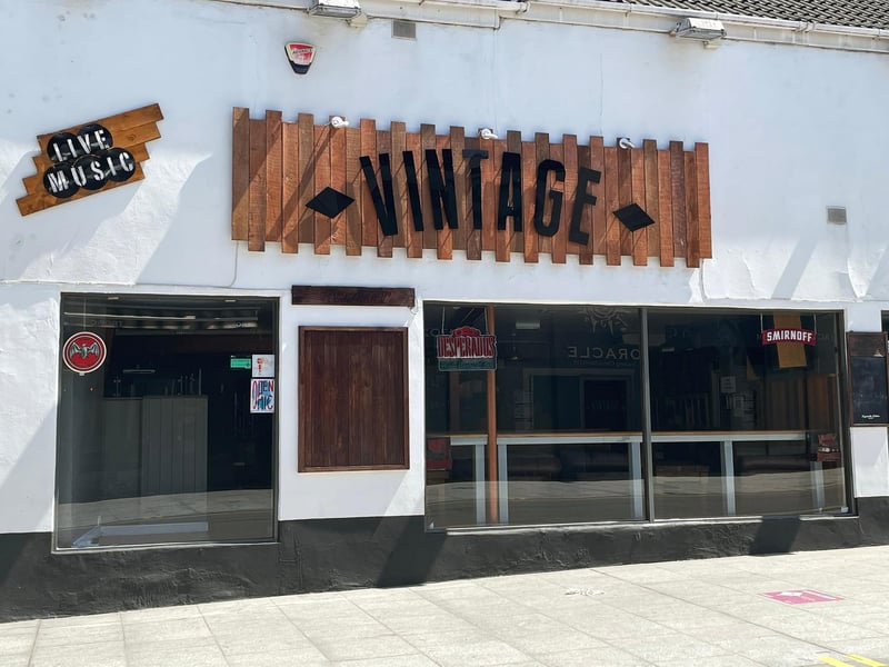 Vintage Bar, Silver Street.