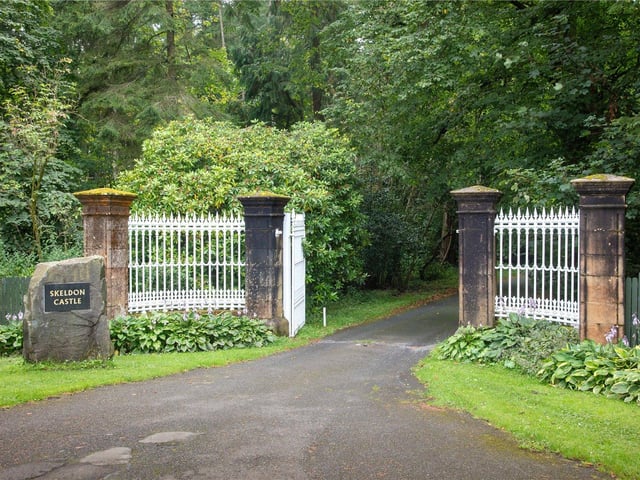 Entrance and driveway.