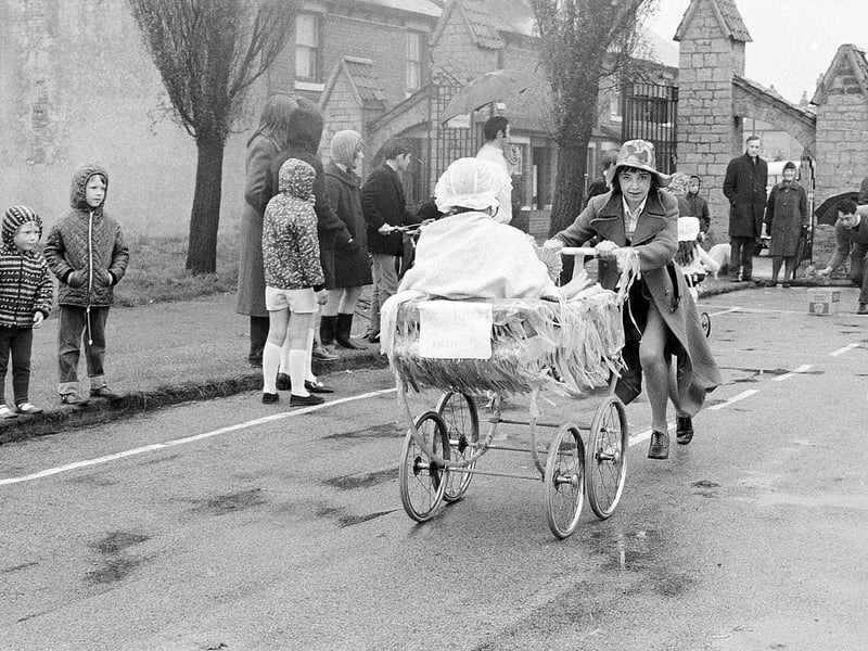 1971 pram race - did you take part?