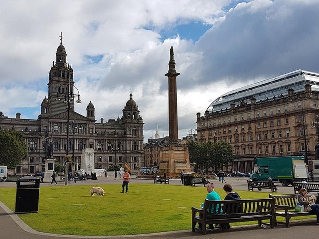 Over the last week in Glasgow City there were 307. 2 positive cases of coronavirus per 100,000 people.
In total, 1,945 positive cases were recorded in this area between October 30 and November 5.