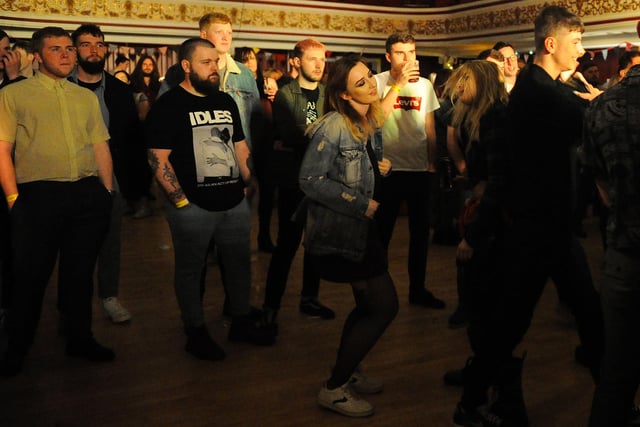The back of the crowd enjoys a boogie at Shuffle Down 2019