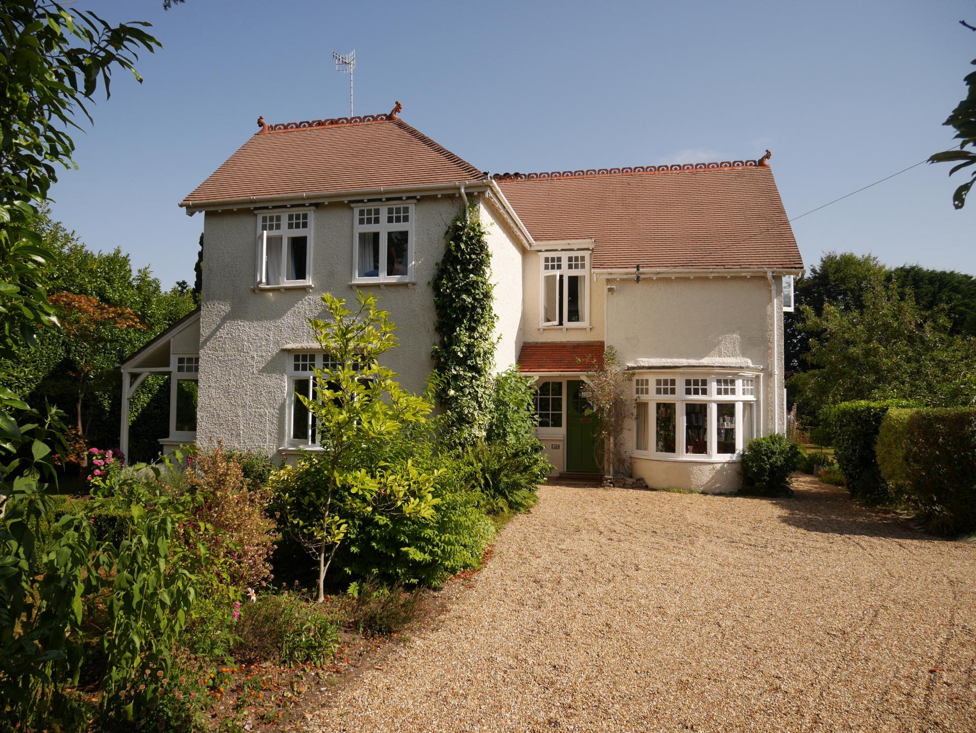 This four bedroom house in Queen's Road, Waterlooville is on the market for £1.195m. It is listed by Fine and Country