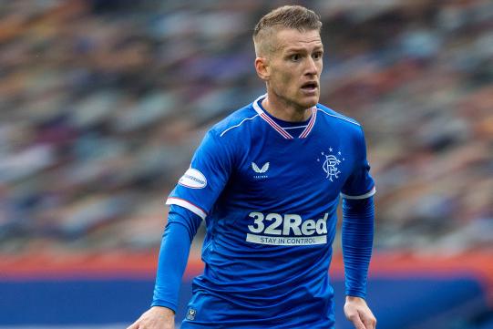 Just keeps going. Laid on the opener for Wright by shutting down Rooney in midfield and despite plenty of recent minutes, shows no sign of slowing down before being rested for last 20 minutes after calmly picking his passes.
