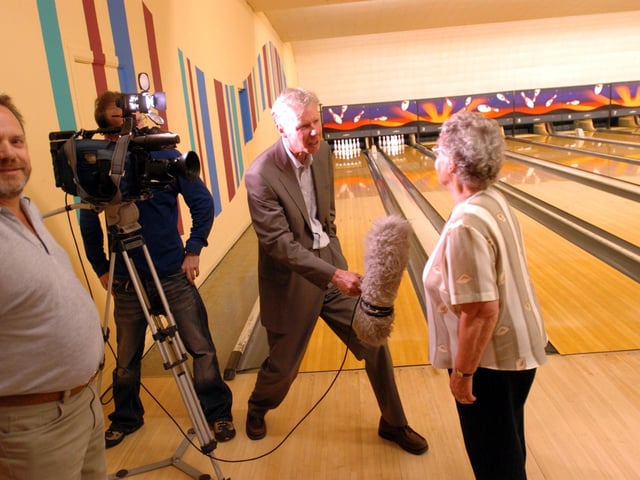 Bowler Elsie Ellis aged 90 of Longley Avenue, was interviewed by Calendar at Firth Park Bowl in 2004