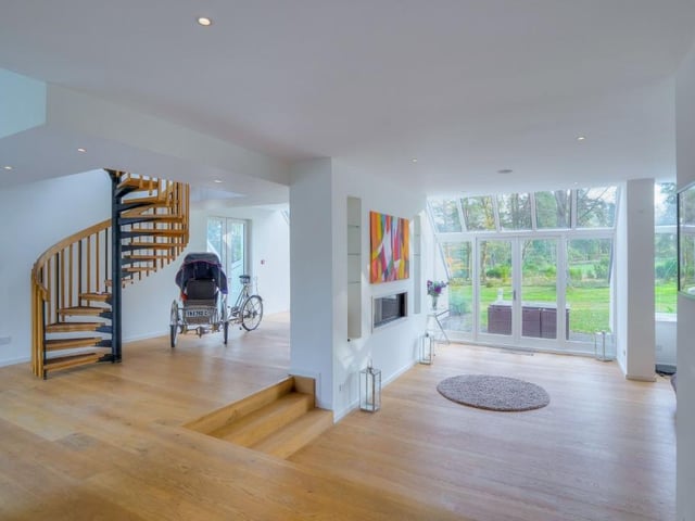Music room / Sitting room.