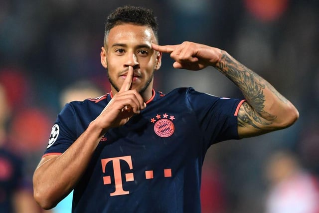 Manchester United have opened talks with Bayern Munich over a £31m deal for midfielder Corentin Tolisso. (RMC via Metro)