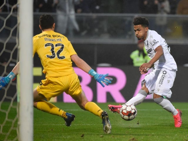 West Ham, Crystal Palace, Fulham and Southampton are keen on £15m-rated Vitoria Guimaraes’ former Tottenham winger Marcus Edwards. (TEAMTalk)