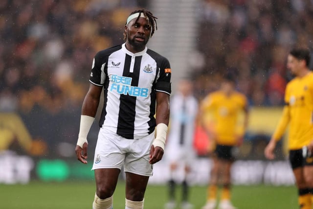Mike Ashley would not hesitate to sell Allan Saint-Maximin if interest in the Newcastle United winger results in a £60m offer, according to pundit Noel Whelan. (Football Insider)

(Photo by Naomi Baker/Getty Images)