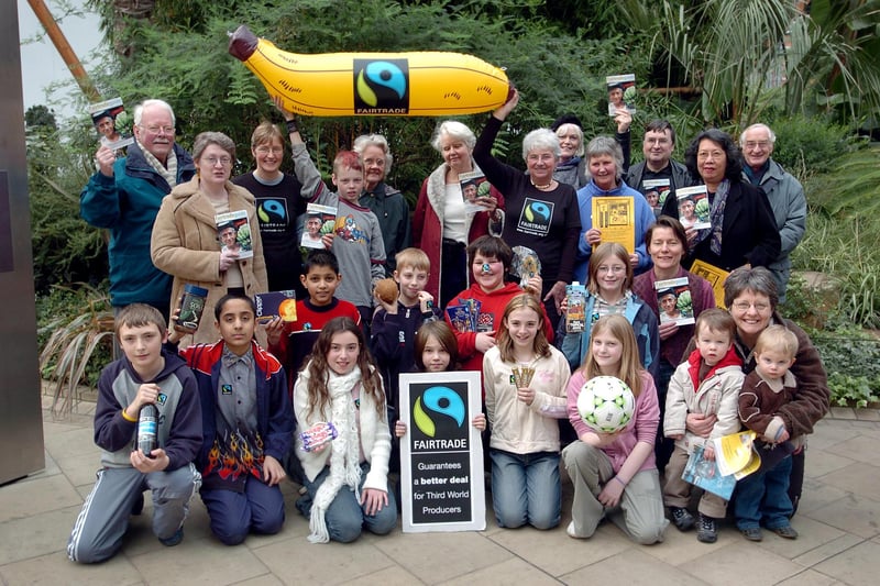 Council Leader Jan Wilson launches the Fairtrade directory with the help of Abbeydale Grange School Pupils in the Winter Garden in 2005