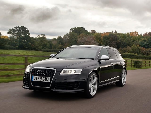 With twice as many cylinders as the RS2, the second-gen RS6 is 5 litres of understated aggression. A V10 engine borrowed from the Lamborghini Gallardo makes this big beast good for 0-62mph in 4.6 seconds and a 170mph top speed