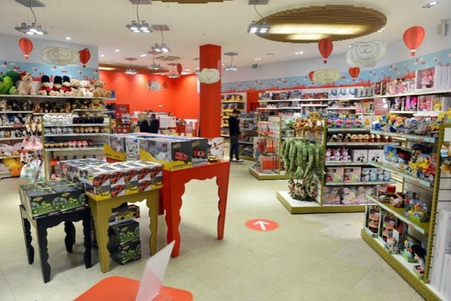 The new pop up store is also home to famous brands such as Lego, Barbie and Playmobil.