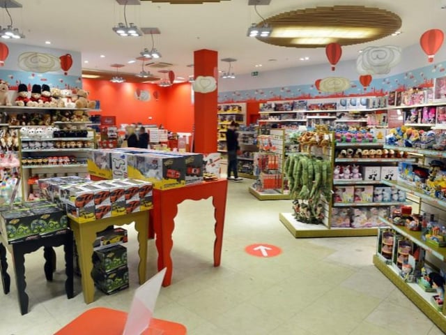 The new pop up store is also home to famous brands such as Lego, Barbie and Playmobil.