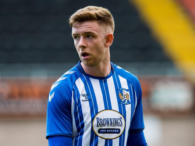 Hearts are once again interested in Stuart Findlay. The former Kilmarnock centre-back is currently in MLS with Philadelphia Union. The 26-year-old has featured just nine times for his new club, however. Hearts, who are preparing to lose John Souttar, were keen on Findlay before he made the switch to America. (Scottish Sun)