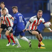Oli McBurnie of Sheffield United (R) turns Timo Werner of Chelsea during the Premier League match at Stamford Bridge, London. Picture date: 7th November 2020. Picture credit should read: David Klein/Sportimage