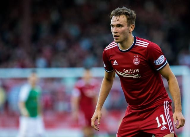 Aberdeen boss Stephen Glass is resigned to losing midfielder Ryan Hedges. A contract offer has been left unsigned for several months as his terms approach their final six months (Daily Record)