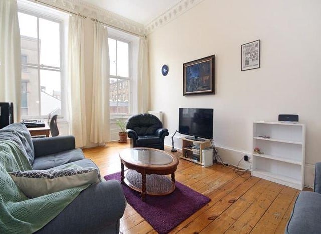 3 bed flat - available 30/09/20
Granville Street, Charing Cross, Glasgow G3
£1350 pcm
This fully furnished traditional three bedroom property consists of a spacious hallway, large living room, three double bedrooms, good-sized kitchen with dining area, shower room and toilet. It s situated within short walking distance of the Mitchell Library and handy for universities and colleges, popular bars, restaurants, local amenities and transport links. It is to let through KPM Residential, listed on CityLets