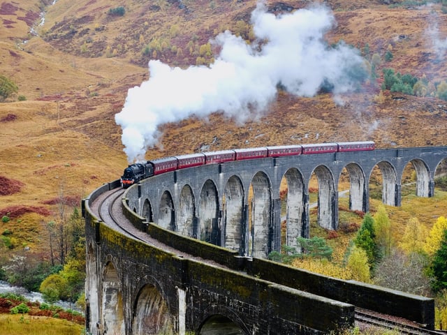 Glenfinnan viaduct and the Jacobite