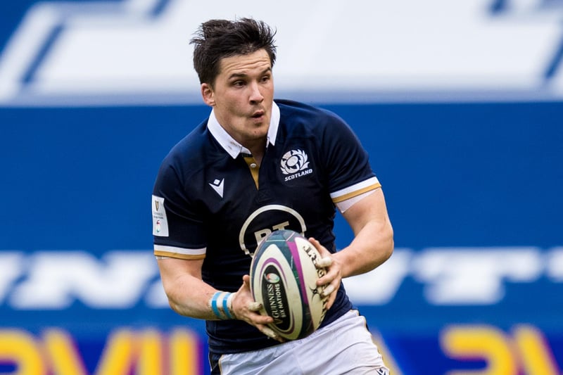 Glasgow back keeps his place at inside centre.