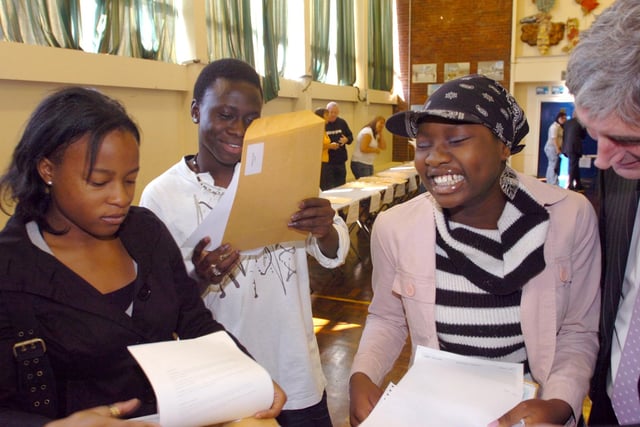 Students get their results at Springs Academy in August 2007