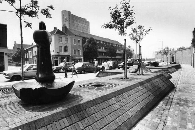 Queen Street in October 1982
