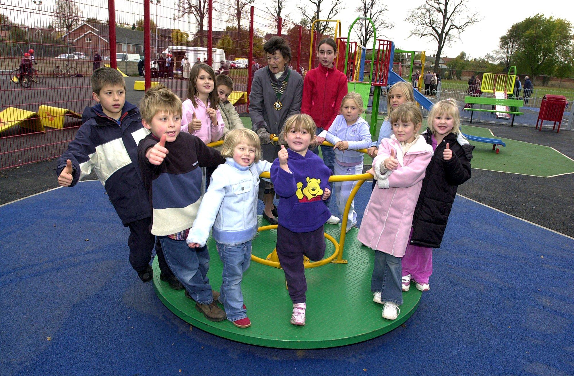 Who can you spot in these retro playground snaps?