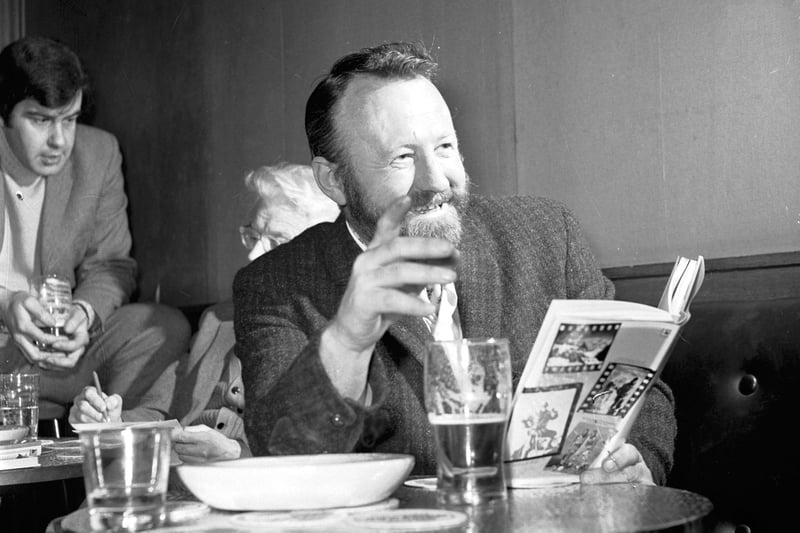 Moutaineer Don Whillans enjoys a pint in a Glasgow pub in march 1971.