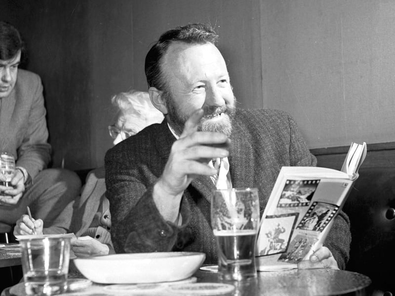Moutaineer Don Whillans enjoys a pint in a Glasgow pub in march 1971.