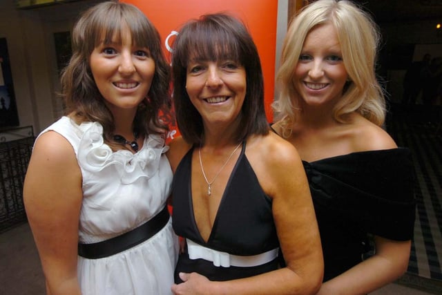 Shirley Kilner with daughters Rebecca (left) and Nicola at the dinner in memory of legendary Sheffield radio Dave Kilner at Baldwins Omega, Sheffield on October 1, 2010