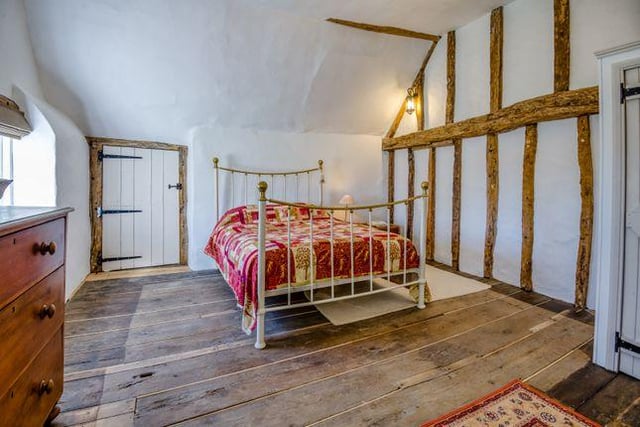 The dual aspect second bedroom is spacious, traditional and also has en-suite facilities