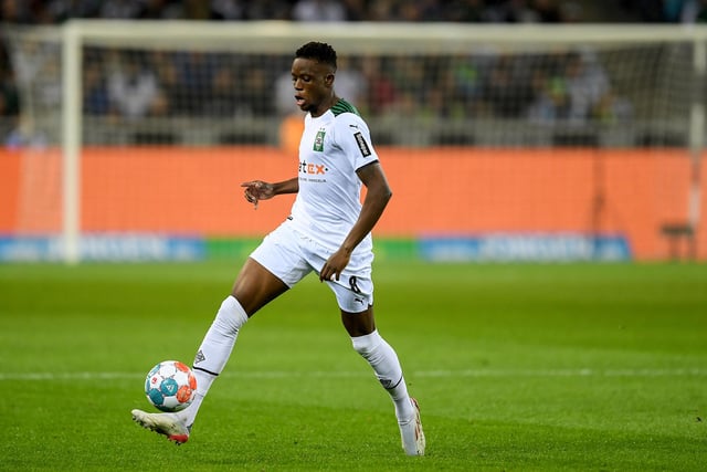 Manchester United are rumoured to have upped their interest in Borussia Monchengladbach midfielder Denis Zakaria, as they look to bolster their side in January. However, Juventus are also keen on the Switzerland international, whose contract expires next summer. (Sport Witness)