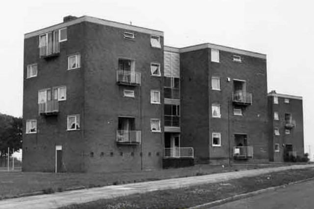Raeburn Place flats in Gleadless Valley, Sheffield, in 1986