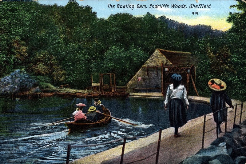 A postcard showing Endcliffe Park boating lake, previously the dam belonging to the Holme (second Endcliffe) Wheel. Ref no: s04018