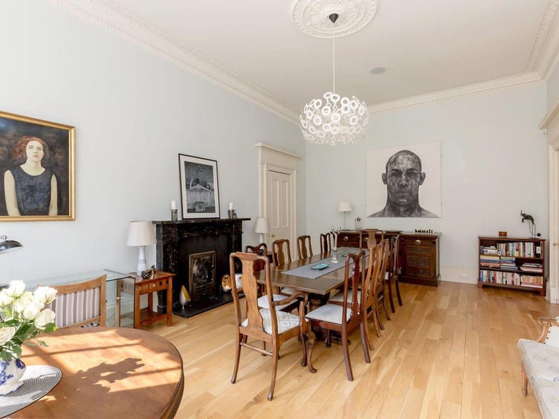 Dining room / Sitting room.