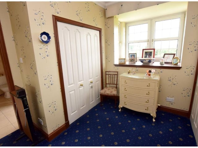 Master dressing room.