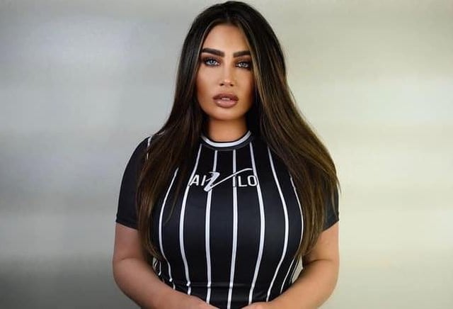 This is available in a range of colours and in sizes 8-16