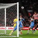 Anel Ahmedhodzic of Sheffield United (C) scores the opening goal against Sunderland: Lexy Ilsley / Sportimage
