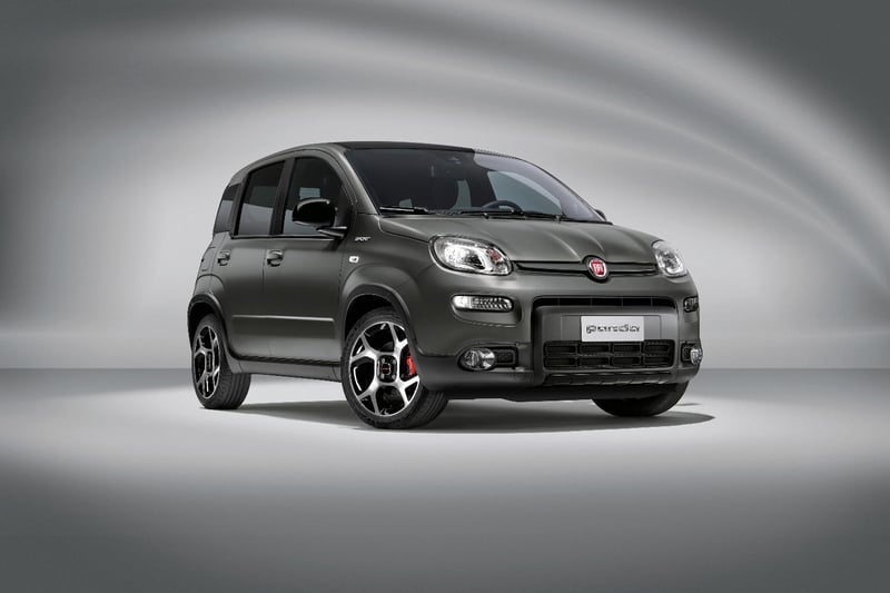 Whatever you think of the way it looks, you can’t fault the Panda when it comes to practicality. There’s a healthy 260 litres of boot space, and the rear seats split in either a 50:50 configuration or a 60:40. The entry level model comes with electric windows and hill start assist, while the top trim offers Bluetooth, 15-inch alloys and a six-speaker sound system. It’s relatively quiet in the cabin, even at higher speeds, and the ride over bumpy ground isn’t too intrusive. And even though the Panada feels tall, there is little in the way of body roll.