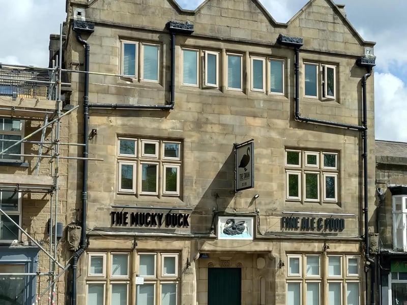 Located at 17 Devonshire Place, Harrogate, HG1 4AA