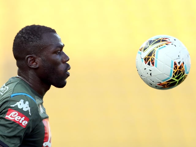 Man City target Kalidou Koulibaly is said to be "desperate" to join Pep Guardiola's side this summer, after missing out on big moves away from Napoli in the past. (MEN)