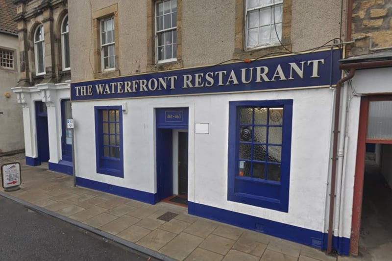 One of Kirkcaldy's most highly-rated restaurants, the Waterfront boasts an extensive menu including steak, game, seafood, pasta and vegetarian dishes.