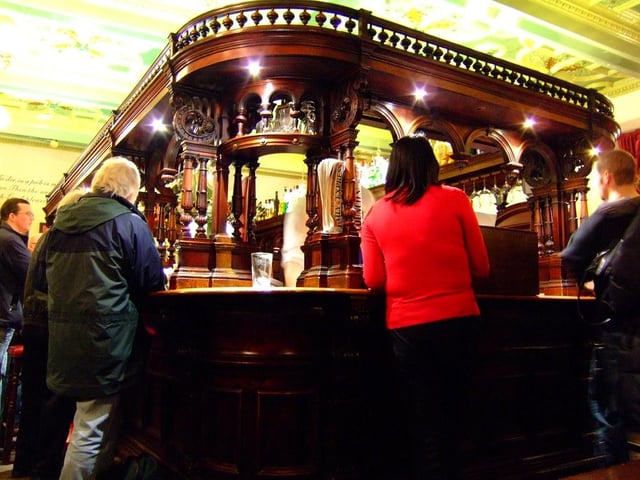 Easily one of the most recognisable island bars in the city - if all be it at a slightly challenging angle (it'd be too easy otherwise). Picture: https://www.flickr.com/photos/woolamaloo_gazette/CC