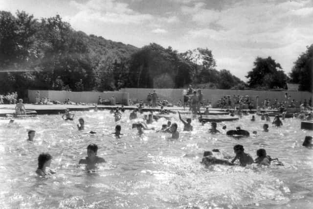 Picture shows some of the many people enjoying the cooling waters of Millhouses Lido, Millhouses Park, Sheffield, during the sunshine on 28 August 1984