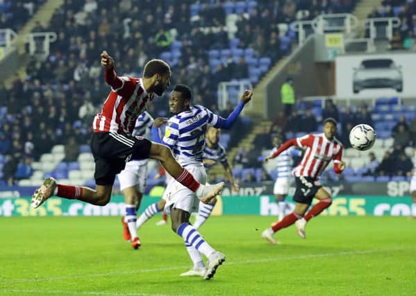 Jayden Bogle of Sheffield United scores during the Sky Bet Championship match at the Select Car Leasing Stadium, Reading: David Klein / Sportimage
