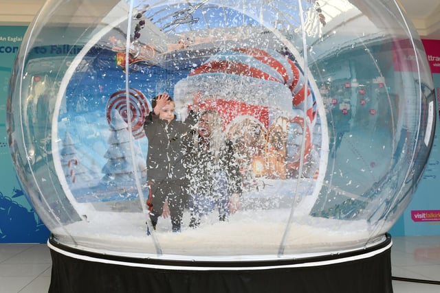 The snow globe, organised by Falkirk Delivers, offers the perfect Christmas photo opportunity.