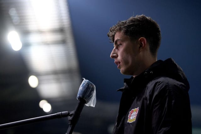 Manchester United have made contact with Bayer Leverkusen over Kai Havertz as Ole Gunnar Solskjaer pushes for an investment of £90m ahead of the upcoming transfer window. (Daily Star)