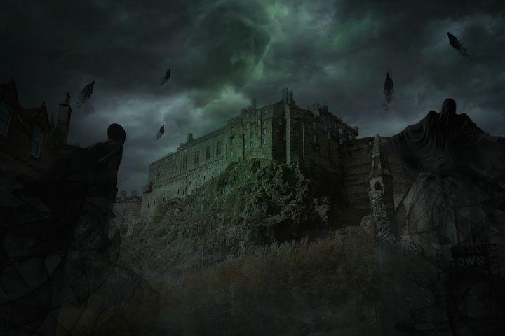 Ten guesses where the inspiration for this spooky Edinburgh Castle picture comes from.