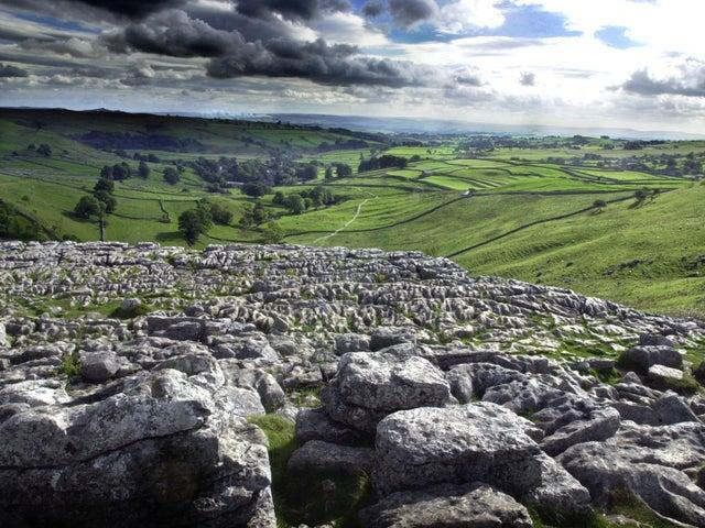 1,301 confirmed cases in North Yorkshire at a rate of 211.7.