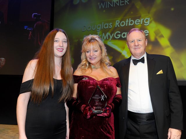 Left, Kirsty Stubbington, manager of Keppel's Head Hotel with winners of the Employer of the Year Award Karen and Douglas Rotberg from Book My Garage.
(210220-8439)