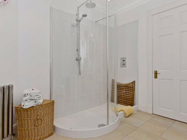 Bedroom 2 en-suite.